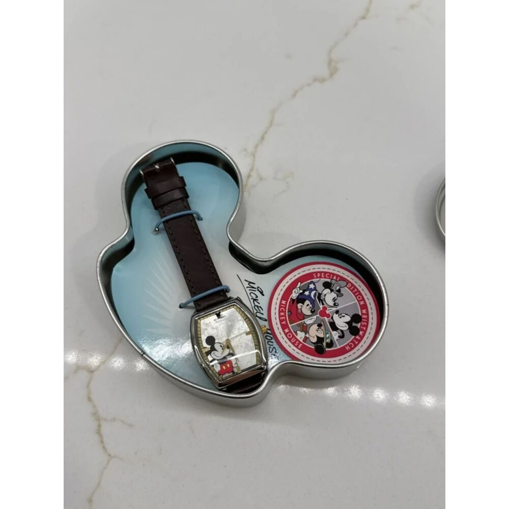 2008 Avon Mickey Mouse 80th Anniversary Collectors Watch